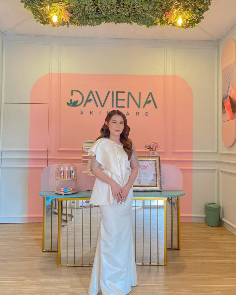 Owner Daviena Skincare Tinggal Dimana